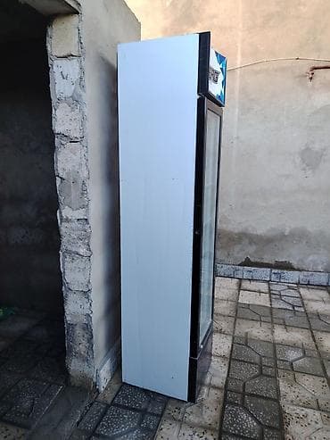 Soyuducu vitrinləri: Vitrinli soyuducu - Şüşə qapılı, tək kameralı vitrin tipli soyuducu — 2