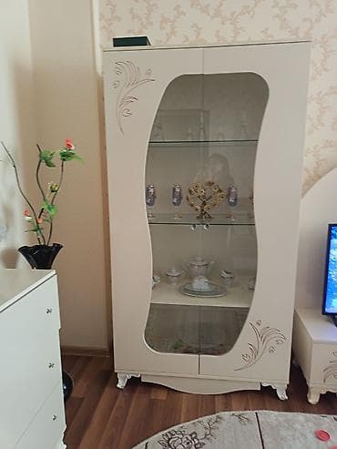 yataxt dəsdi: Qonaq otağı üçün mebel dəsti - Rəng: krem/ivori tonlarında Heç bir — 3