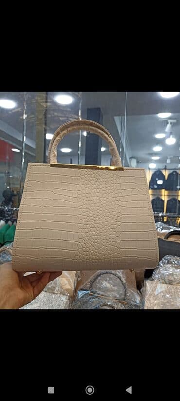 kurtka qadin ucun: Əl çantası — 15