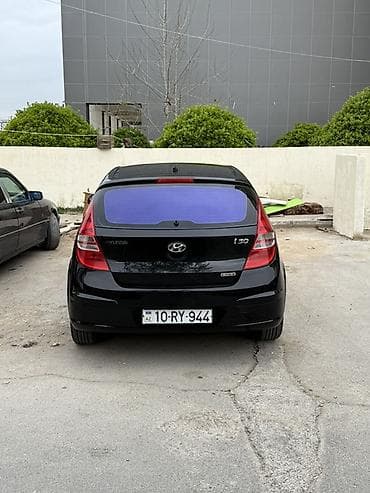 hunday i 30: Hyundai i30 hatchback

Təcili satilir — 4