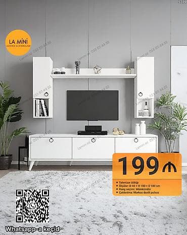 Düz TV altlığı, Polkalı, Laminat