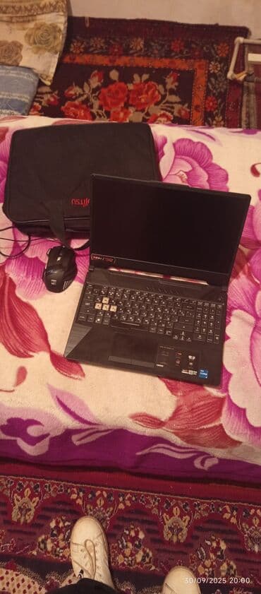 mini laptop: ASUS — 3