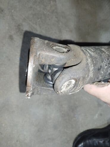 Nivanın arxa kardanı.unvan zig kendi.islenmisdi lalafo.az -da Nivanın arxa kardanı.unvan zig kendi.islenmisdi