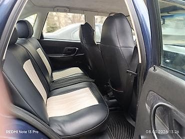 volkswagen polo 1: Volkswagen Polo sedan, tünd mavi rəng. - Yanacaq: benzin - Ötürmə — 3