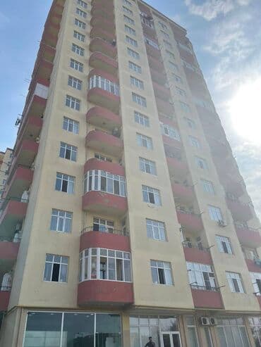 xacmaz obyekt: Yeni Günəşlidə V massivində yerləşən ümumi sahəsi 160 kv,m olan,obyekt — 5