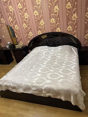 3д ручка: Б/у, 6 дверей, С зеркалом, Коричневый, Распашной, Прямой шкаф — 6