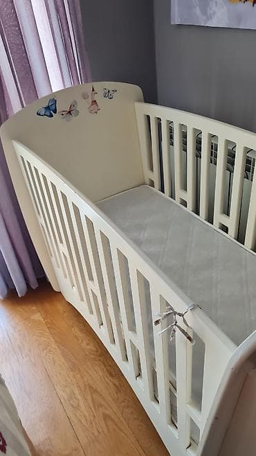 sade mebeller: Oğlan və qız üçün, Dördbucaq, Beşik, Dəstsiz, Matras ilə, Yellənmə mexanizmsiz — 1
