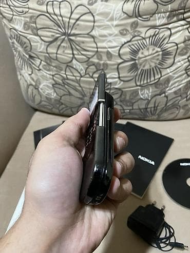 1280 nokia: Nokia rəng - Qara, Düyməli — 9