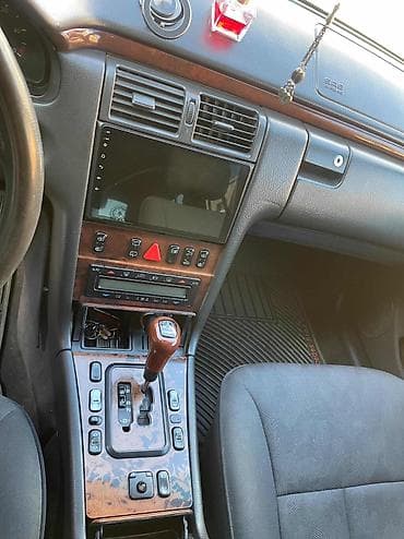 gurcustan maşın bazari mercedes: Təcili satılır. clasic E270 CDI Mator karopka ideal vəziyyətdədir — 8