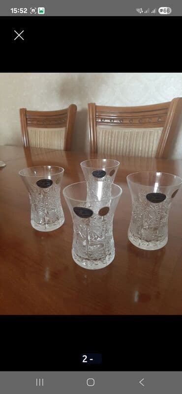 şuşə kəsən: Rəng - Boz, Şüşə, 1 — 2