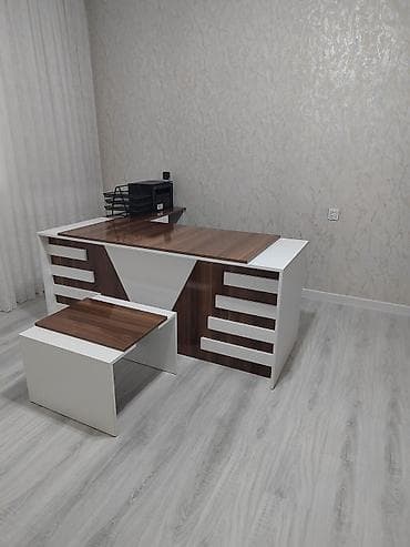 Офисная мебель: Новый, Для директора, Угловой стол — 4