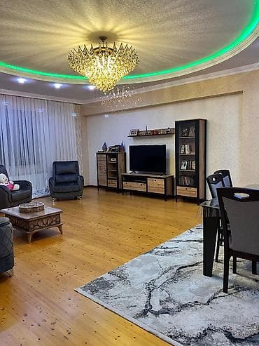 Həzi Aslanov metrosunun çıxışında yeni tikili 14mərtəbəli binanın 14cü