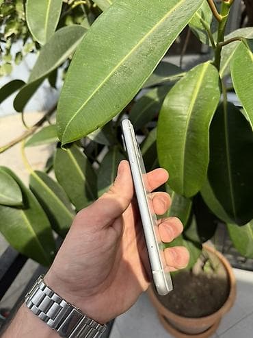 iphone kredit: IPhone 11, Ağ, Face ID — 5