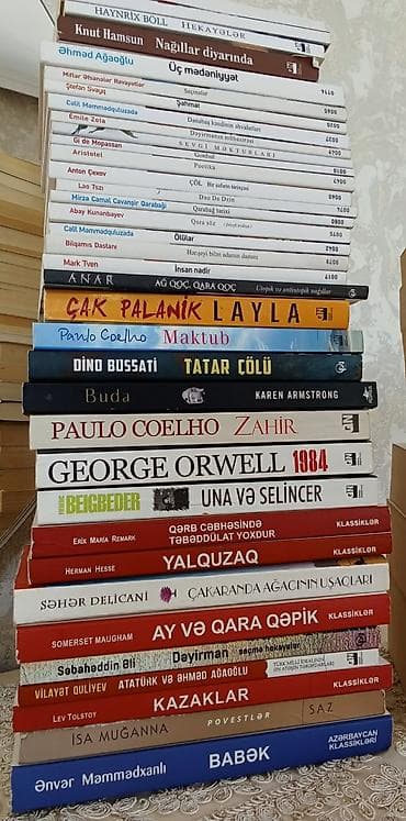 bas gitara: 2 Azndən başlayan qiymətlər Məhsul: Qarışıq kitab dəsti – bədii — 8