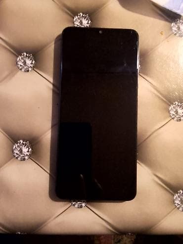 Samsung Galaxy A12, 32 GB, rəng - Mavi, İki sim kartlı lalafo.az -da Samsung Galaxy A12, 32 GB, rəng - Mavi, İki sim kartlı