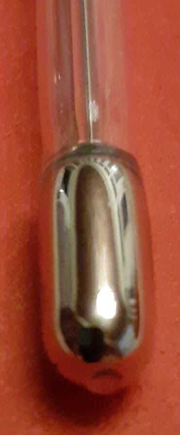 termometr az: Böyük ölçülü 1985 ci ilin termometri. SSRİ də istehsal olunub. İdeal — 2