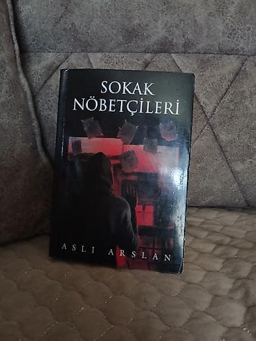İdman və hobbi: Məhsul: Kitab – “Sokak Nöbetçileri”
müəllif: Aslı Arslan — 1