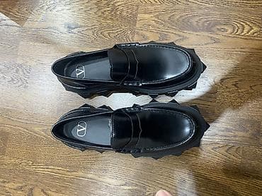 900 manat Valentino kiwi ayaqqabisi hec geyinilmiyib hediyye verilib — 1