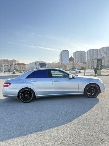 фольксваген тигуан 2 0: Mercedes-Benz E 220: 2.2 л | 2011 г. Седан — 10