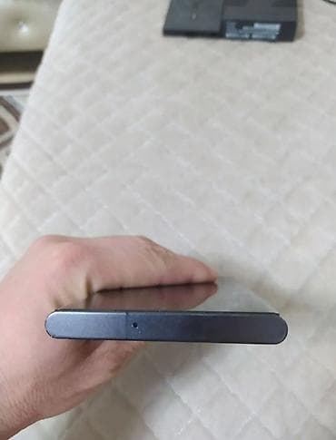 adaptırlar: Samsung Galaxy S22 Ultra, 256 GB, rəng - Boz, Zəmanət, Sensor, Barmaq izi — 7