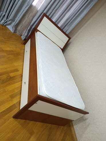 Lincoln: Б/у, Односпальная кровать, Без подьемного механизма, С матрасом, С выдвижными ящиками — 3