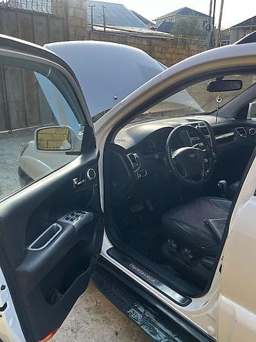 Avtomobil satışı: Kia Sportage: 2 l | 2005 il Ofrouder/SUV — 5