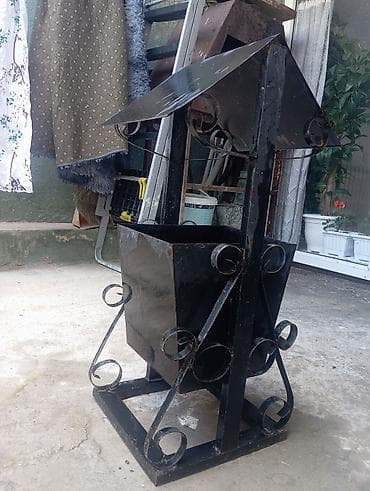 seki evleri: Metaldan dekorativ zibil qutusu – həyət, bağ və ya giriş üçün - — 3