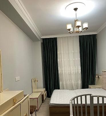 ramanada satilan evler: Ev Bine bazarinin yanı,dayanacağa yaxın,Sahil metrosuna 15deqlik — 5