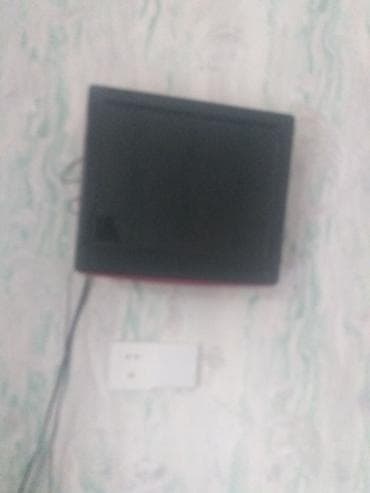 kicik televizor: Divar tipli kiçik ekranlı televizor/monitor - Kompakt ölçülü, düz — 3