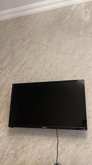 4k televizor: 82 ekran smart 5 ayin telvizorudu 250 AZN Heyder eliyev prospekti*afa — 1