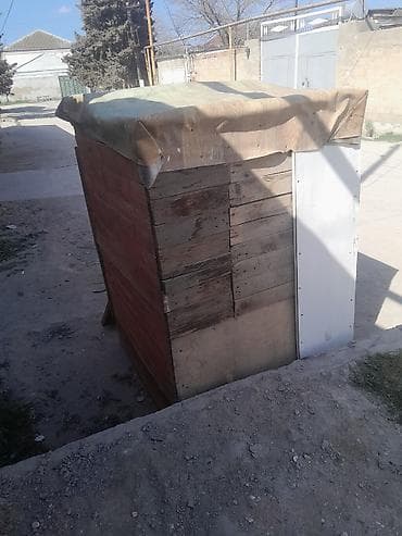 Yuvalar: Taxta konstruksiyalı quş yuvası/kümes bölməsi - Material: qalın taxta — 2