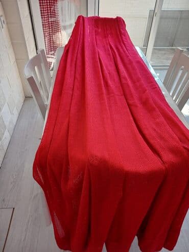 Otaq bitkiləri: Yeni, Pərdə, rəng - Qırmızı, Ünvandan götürmə — 2