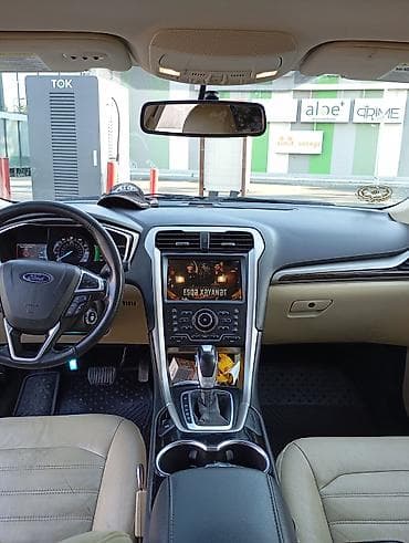Nəqliyyat: Ford Fusion sedan – geniş və komfortlu salon - Rəng: tünd boz kuzov — 3