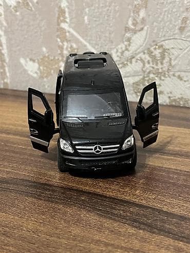 задний фонарь спринтер: Məhsul: Mercedes-Benz Sprinter miniatür modeli arxa bagajı — 2