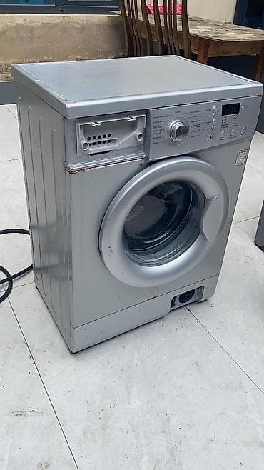 soyuducu hövsan: İşlənmiş 2 qapılı LG Soyuducu Satılır, rəng - Gümüşü, Təkərli — 3