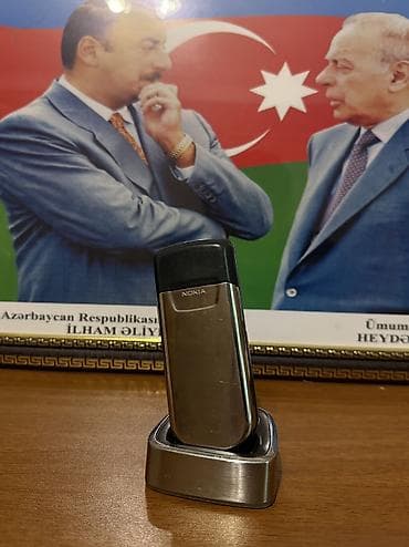 telefon nömrələr: Nokia 8 — 3