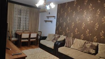 9 ci mikrorayon satilan evler: Bakı, 3 otaqlı, Köhnə tikili, m. Xalqlar Dostluğu, 385 kv. m — 1