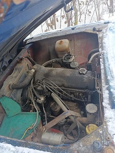 rengli işıq: Təcili satılır pikap (Moskviç əsaslı klassik yüngül yük maşını) — 2