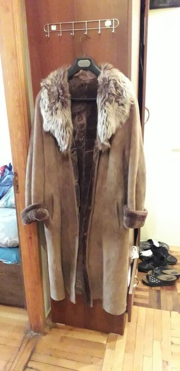 kəsilmiş əl şəkilləri: Dublyonka təmi̇z dəri̇ xəz türki̇yəni̇ndi̇ qadin üçün 52-54 razmerdi̇ — 11