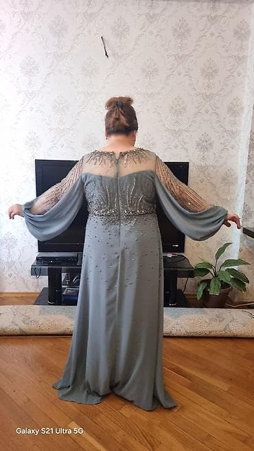 don ziyafet: Zərif ziyafət/libas – gümüş-boz rəngdə uzun maxi don - Model: axıcı — 2
