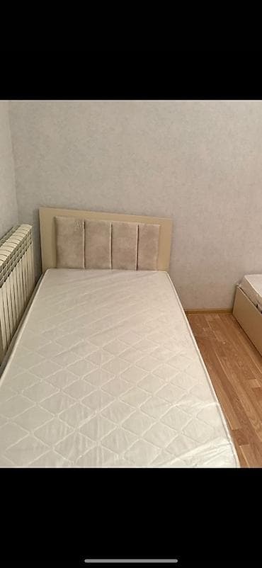 tek kravat: Tək nəfərlik çarpayı və döşək dəsti - Ölçü: təxmini 90x200 sm tək — 1