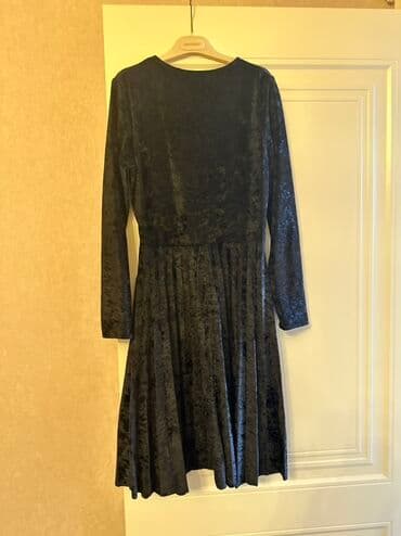 qadın donları: Qara məxmər qadın donu - Material: yumşaq, parıldayan məxmər - Rəng — 2