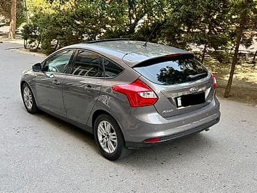 avto maşınlar: Ford Focus: 1.5 l | 2014 il 142523 km Hetçbek — 10