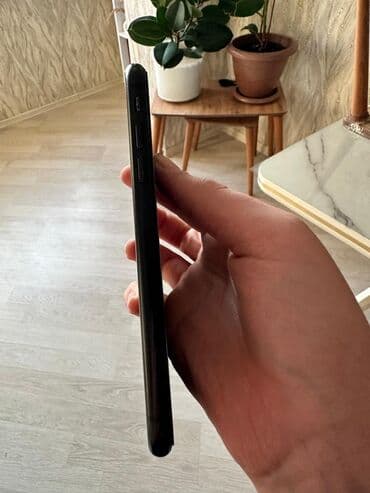 nar nomrələr: IPhone Xr, 64 GB, Qara, Face ID — 2