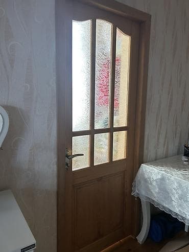 ev qapilari taxta: Taxta iç qapı – şüşəli dekorlu model - Material: təbii ağac (şpon — 1