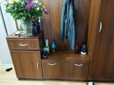 dehliz dolabl: 4 qapılı Düz dolab, Dəhliz dolabı — 3