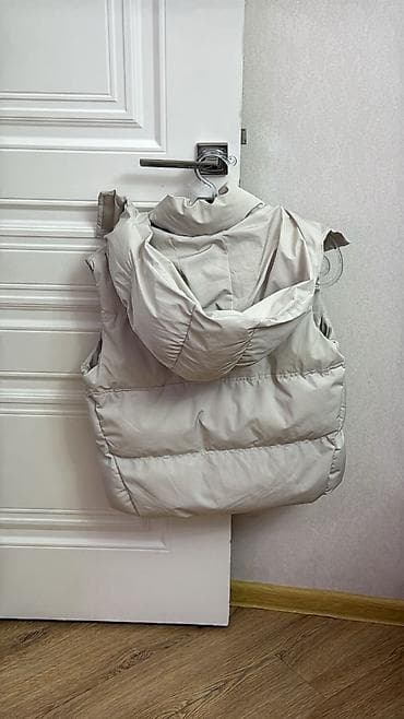 Личные вещи: Bej rəngli qadın/qız qolsuz şişmə jilet - İsti, yüngül və həcimli — 2