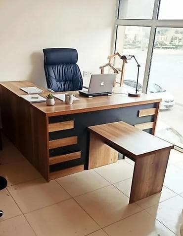 Ofis masaları: ✅Stokda: 8 ədəd var ✅Yenidir! qiymət real öz qiymətidir — 1