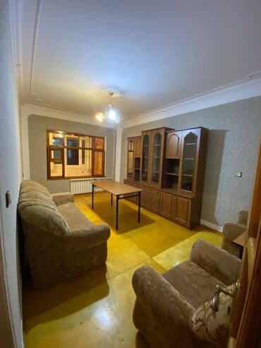 kirayə evlər 1 otaqlı: Köhnə Günəşlidə yaxın 9 mertebeli binanın 5-ci mərtəbəsində yerləşən — 1