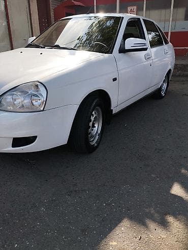 Tecli satılır xadvoy mator karobka super. vezyetde maşın yaninda